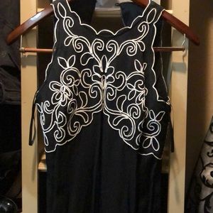 Scott McClintock formal black and white dress.